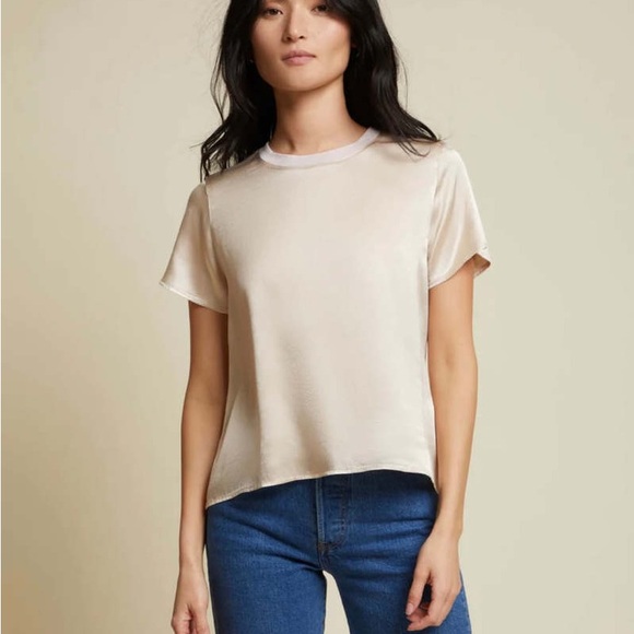Nation LTD Marie Satin Steen Top XS Boxy Tee Shirt Almond Gold Like New - Picture 4 of 8